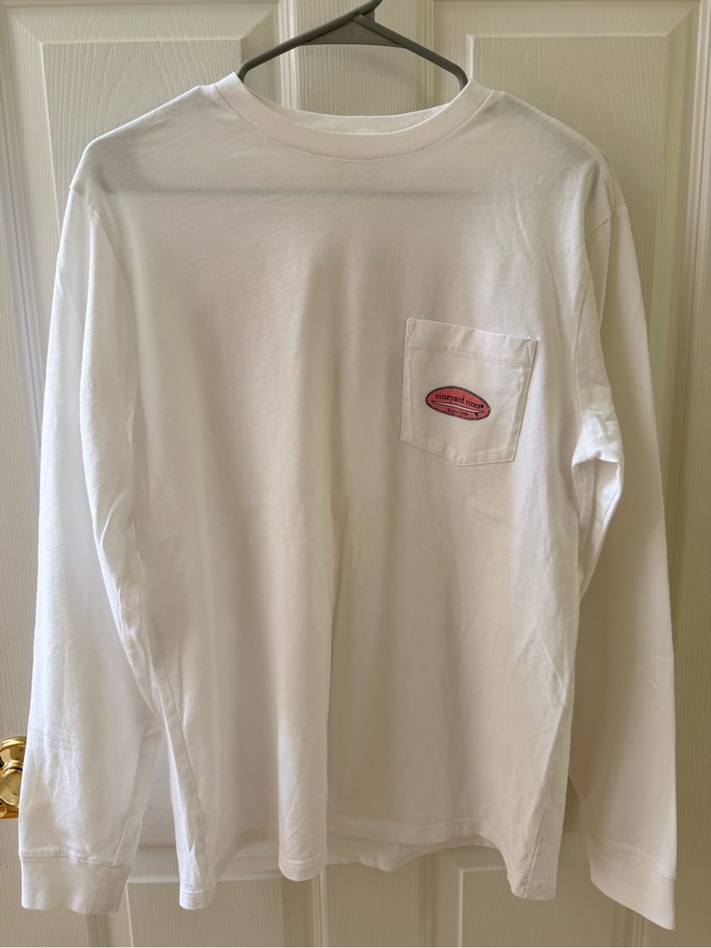 Vineyard Vines White Long-Sleeve Pocket Tee with Small Logo
